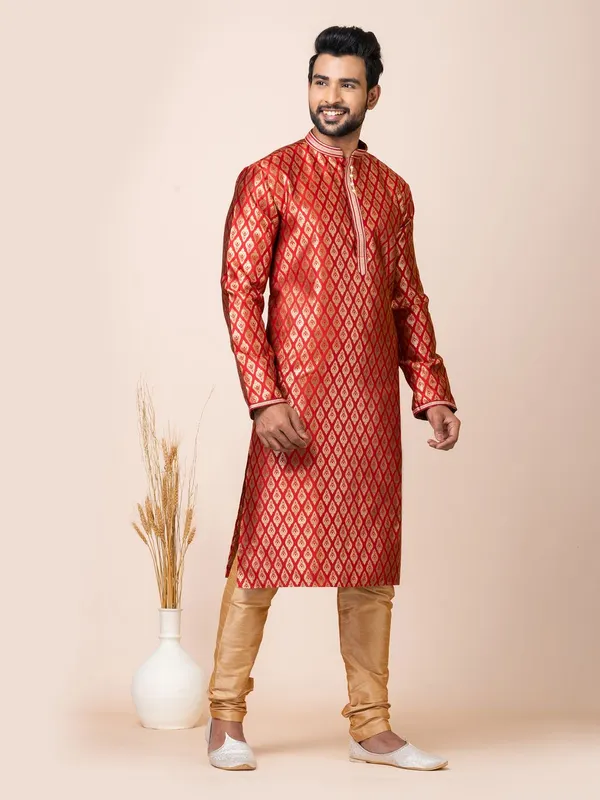 Red_Color_Traditional_Cotton_Jacquard_Kurta_Set