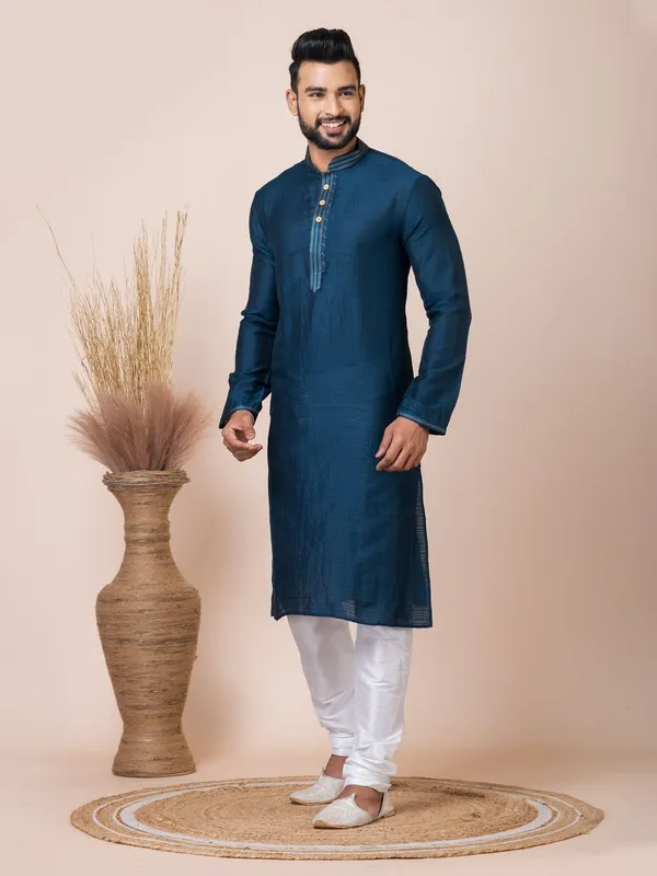 Dark_Blue_Color_Traditional_Wear_Self_Jacquard_Silk_Kurta_Pyjama_Set
