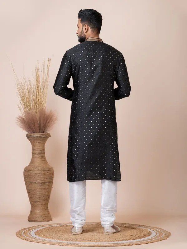 Black_Color_Classic_Self_Jacquard_Silk_Kurta_Pyjama_Set