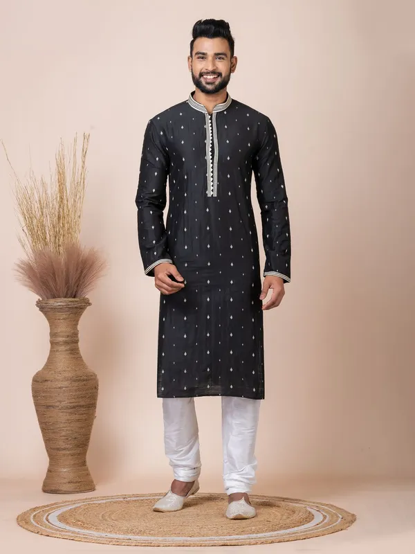 Black_Color_Festive_Wear_Designer_Silk_Kurta_Pyjama_Set