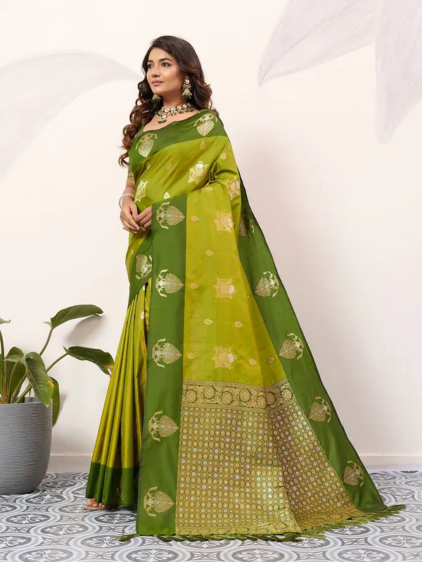 Parrot_Green_Premium_Designer_Soft_Silk_Saree_Default_Title