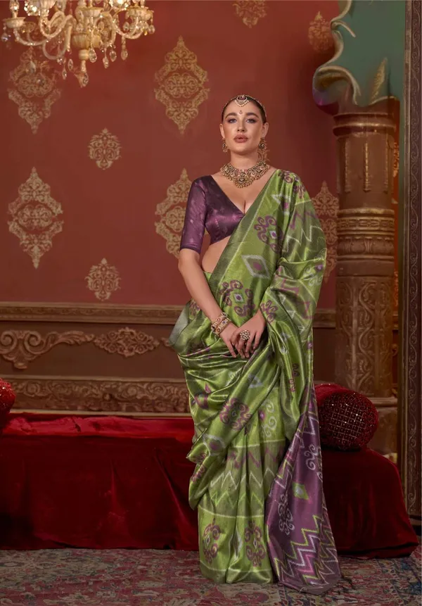 Green_Elegant_Party_Wear_Designer_Silk_Saree_Default_Title