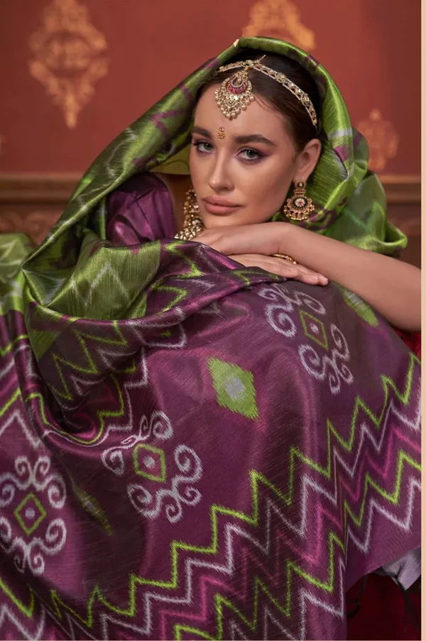 Green_Elegant_Party_Wear_Designer_Silk_Saree_Default_Title