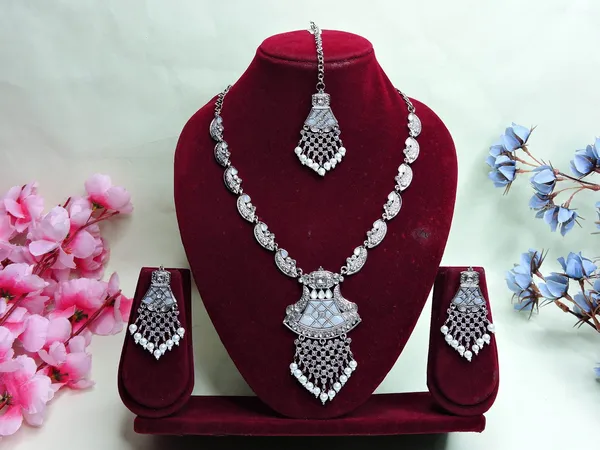 Silver_White_Classic_Festive_Designer_Oxidised_Jewellery_Necklace_Set_Default_Title