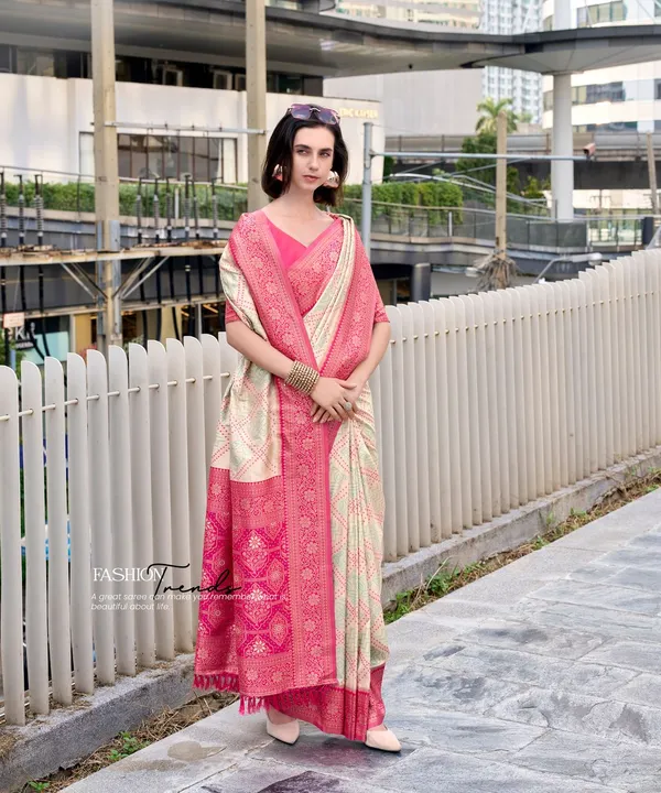 Cream_Wedding_Wear_Designer_Soft_Silk_Saree_Default_Title