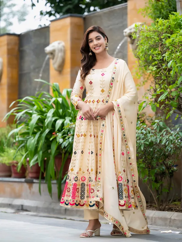 Premium_Cream_Anarkali_Suit_Set_With_Multicolor_Detailing