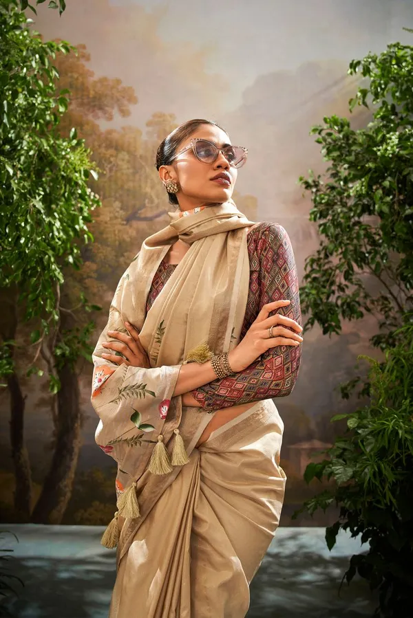Cream_Classic_Designer_Soft_Linen_Tissue_Saree_Default_Title