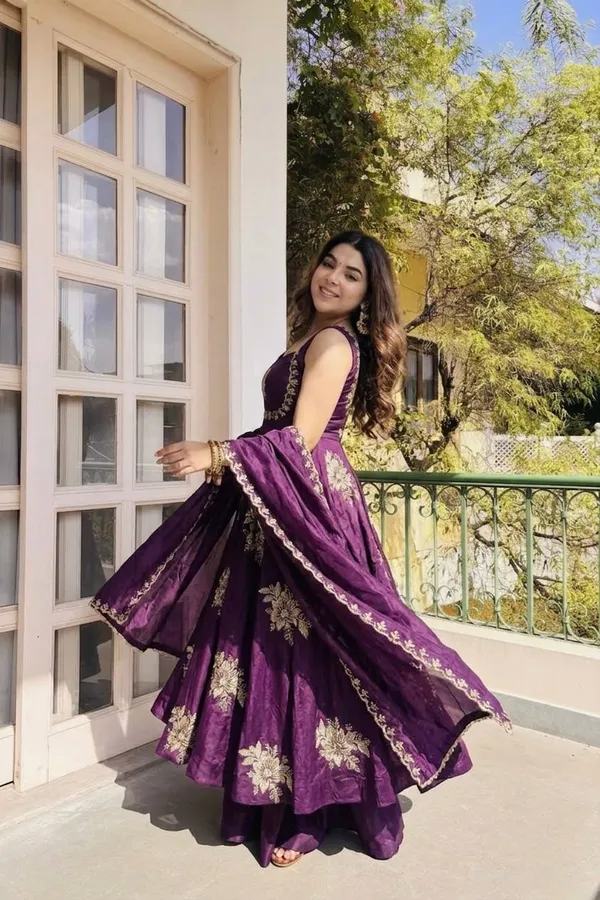 Purple_Embroidery_Sequence_Work_Readymade_Heavy_Designer_Salwar_Suit