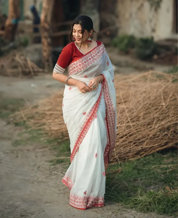 White_Cotton_Silk_Saree_With_Coral_Red_Jacquard_Woven_Border_Default_Title