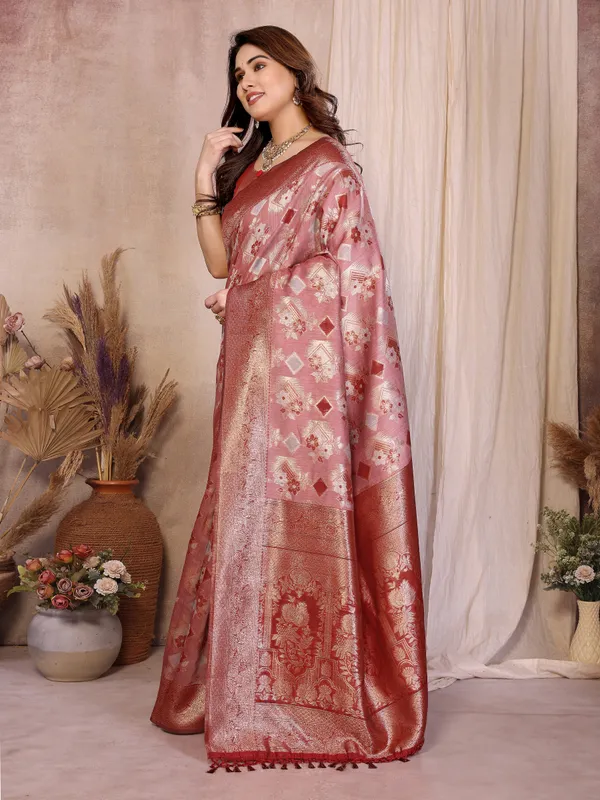 Rose_Pink_Pure_Cotton_Jacquard_Zari_Weaving_Saree_With_Rich_Floral_Zari_Border_Default_Title