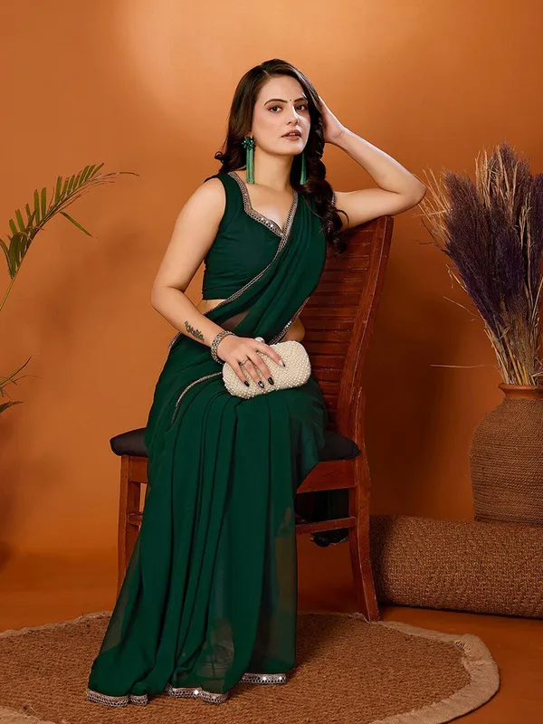 Emerald_Green_Georgette_Saree_With_Elegant_Silver_Lace_Border_Default_Title
