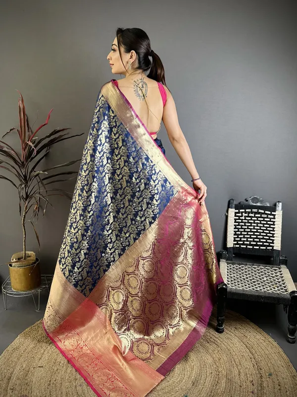 Royal_Navy_Blue_Kanjivaram_Katan_Silk_Saree_With_Contrast_Magenta_Zari_Brocade_Border_Default_Title