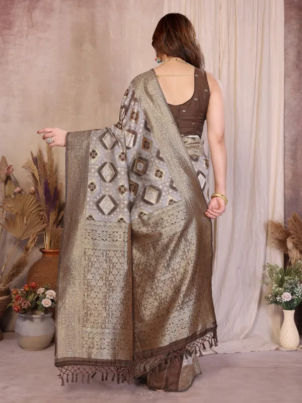 Taupe_Grey_Pure_Cotton_Saree_With_Antique_Zari_Woven_Border_Default_Title