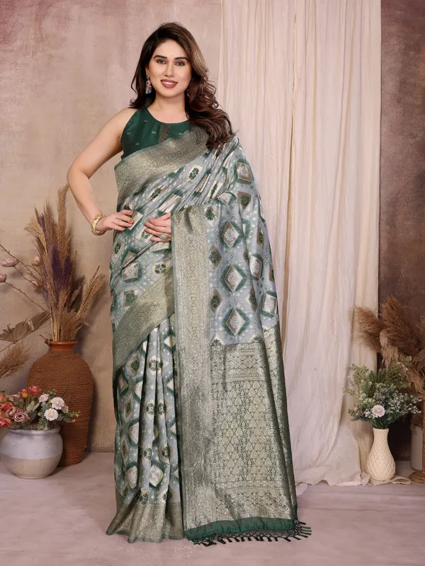 Sage_Green_Pure_Cotton_Saree_With_Antique_Gold_Zari_Woven_Border_Default_Title