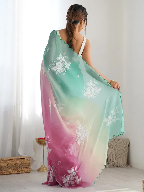 Mint_Green_Rose_Pink_Gold_Crush_Silk_Saree_With_Scalloped_Border_Default_Title