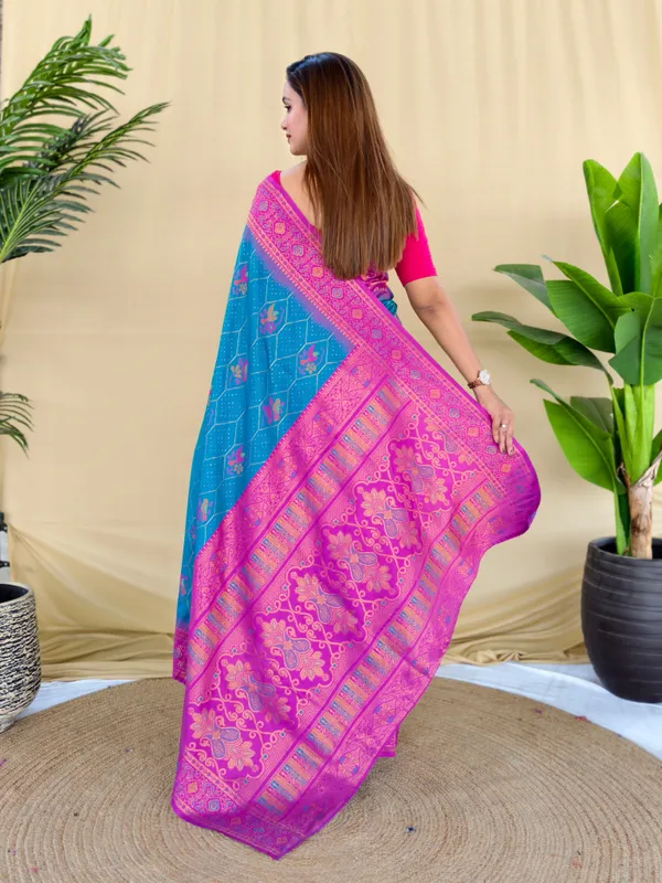 Teal_Blue_Silk_Saree_With_Rani_Pink_Zari_Border_Default_Title