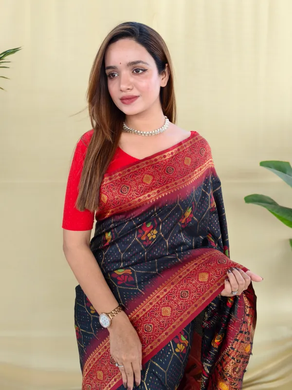 Black_Silk_Saree_With_Maroon_Zari_Border_Default_Title