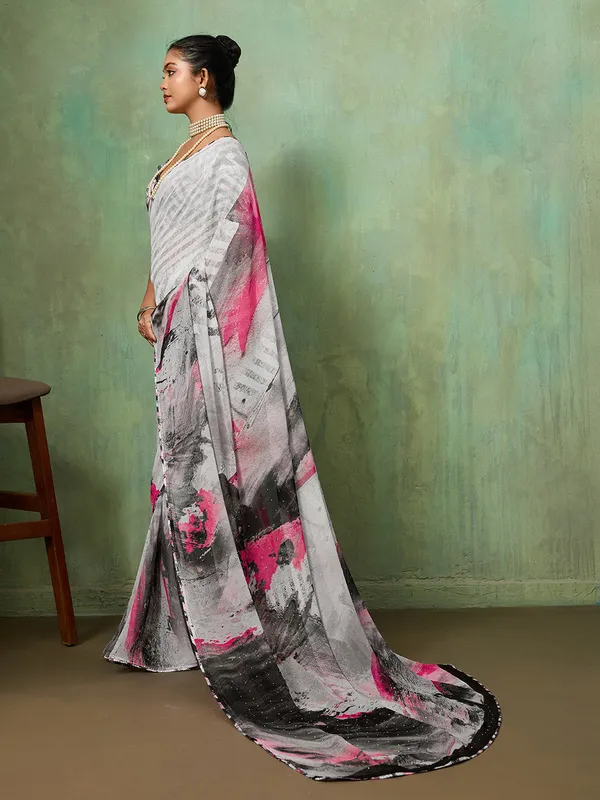 White_Georgette_Saree_With_Black_Pink_Abstract_Border_Default_Title