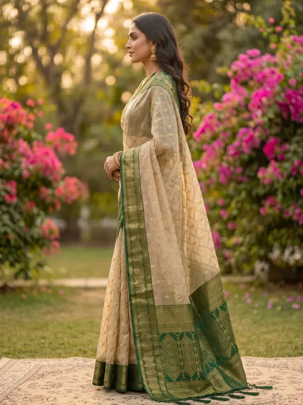 Ethnivo_Beige_Emerald_Green_Traditional_Woven_Border_Cotton_Saree_Default_Title