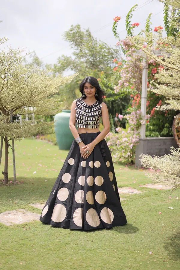 Black_Roman_Silk_Navratri_Lehenga_Choli_With_Mirror_Inspired_Designer_Blouse_Default_Title