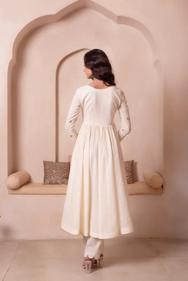 Off_White_Premium_Cotton_Anarkali_Suit_With_Gold_Embroidered_Border