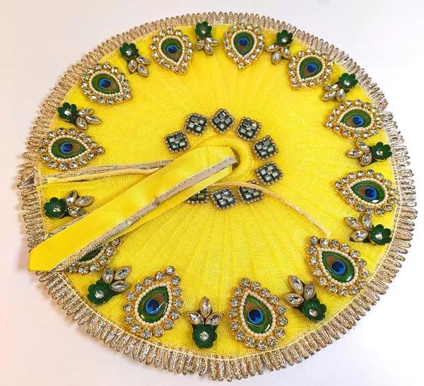 Laddu_Gopal_Satin_Dress_With_Pagdi