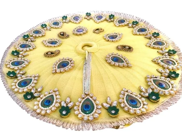Laddu_Gopal_Satin_Dress_With_Mukut
