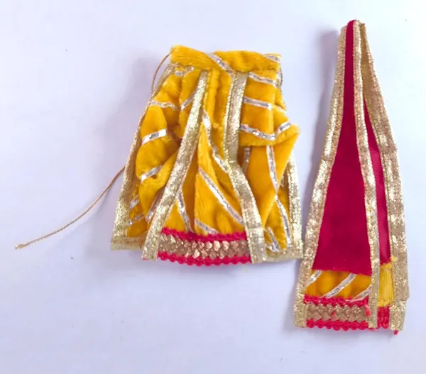 Laddu_Gopal_And_Radha_Rani_Dress_Set_With_Dupatta_And_Patka