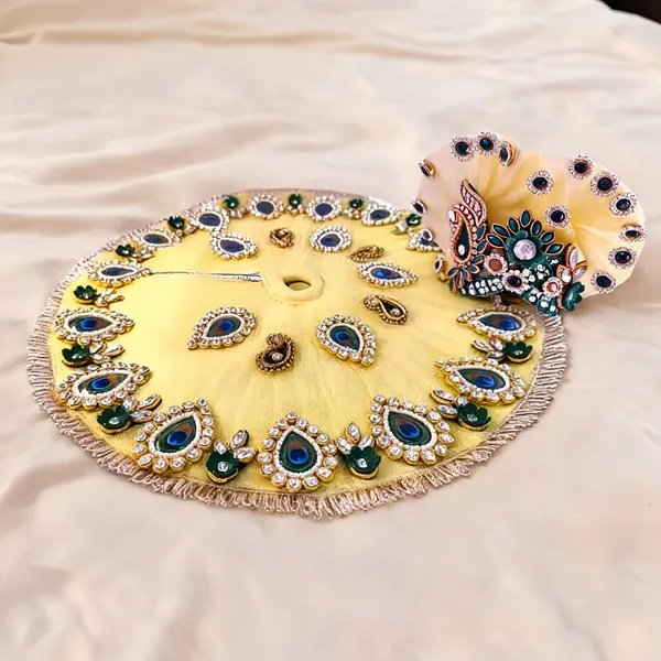 Laddu_Gopal_Satin_Dress_With_Mukut