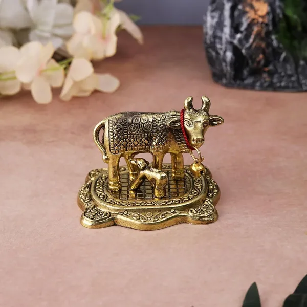 Decorative_Showpiece__-__12_cm_(Metal,_Gold)