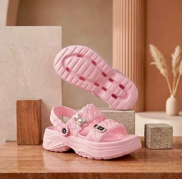Baby_Pink_Eva_Braided_Platform_Sandals_For_Women