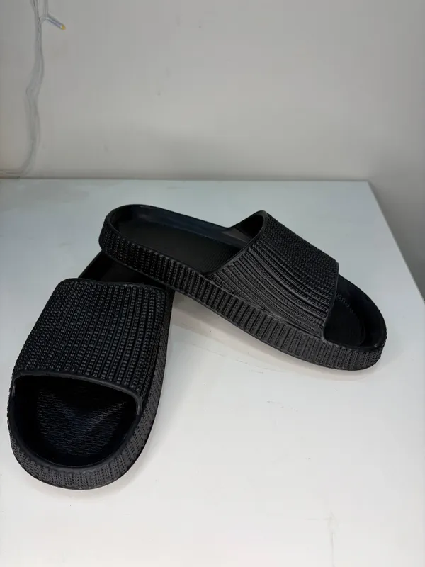 Black_Eva_Textured_Slip_On_Slides_For_Unisex