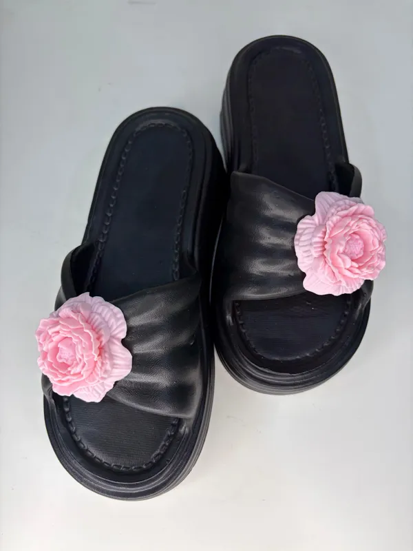 Black_Eva_Floral_Embellished_Platform_Slide_Sandals_For_Women