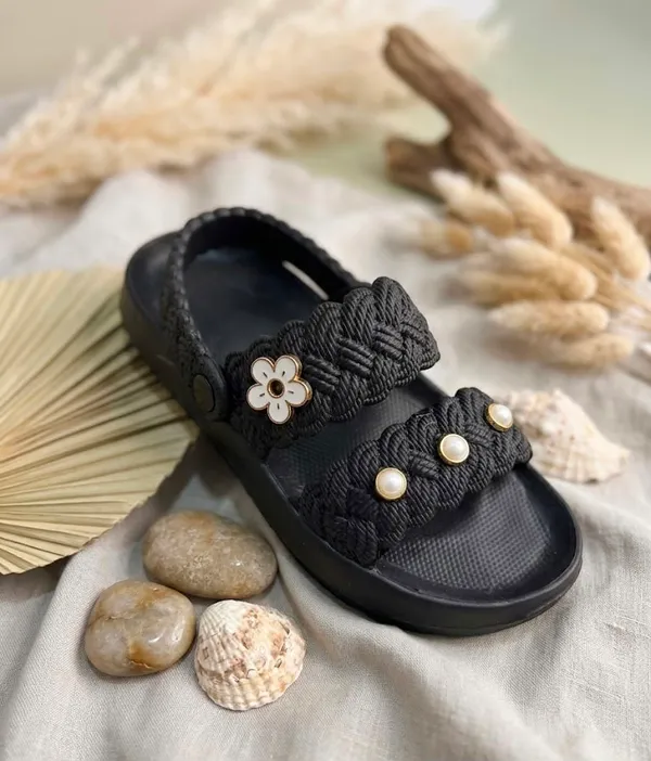 Black_Eva_Braided_Floral_Platform_Sandals_For_Women