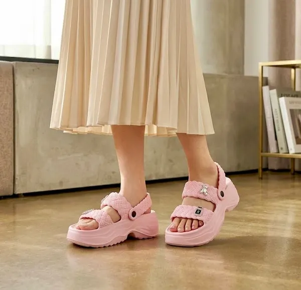 Baby_Pink_Eva_Braided_Platform_Sandals_For_Women