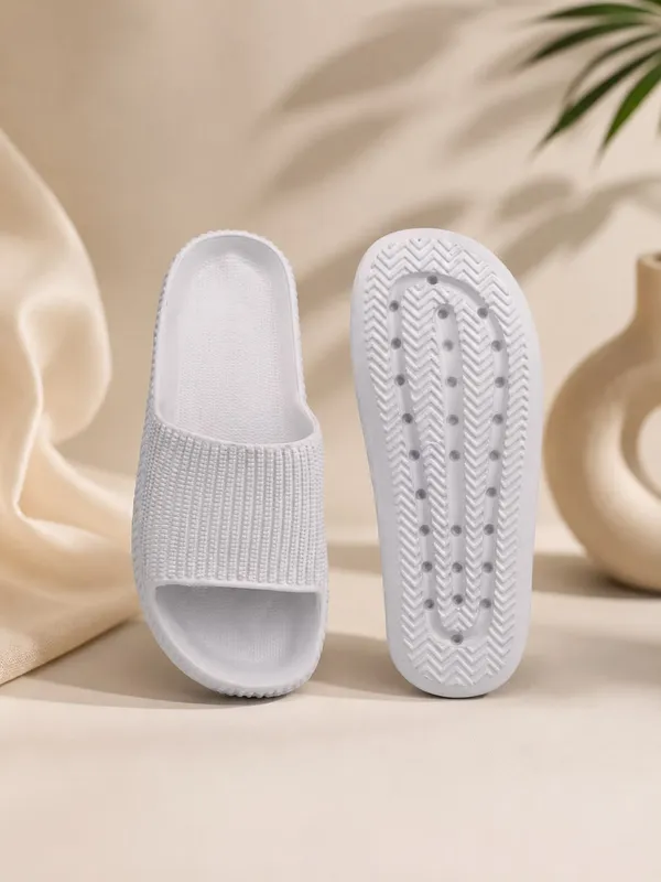 Grey_Textured_Slip_On_Slides_for_Men_And_Women