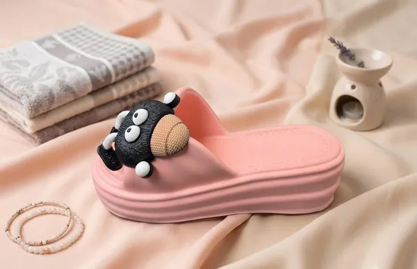 Peach_Eva_Novelty_Slip_On_Platform_Slippers_For_Women