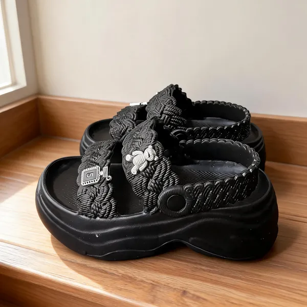 Black_Eva_Textured_Braided_Platform_Sandals_For_Women