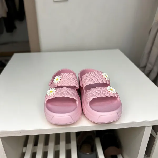 Baby_Pink_Eva_Daisy_Strap_Slip_On_Sandals_For_Girls