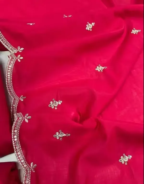 Pink_Embellished_Round_Neck_Kurta_for_Women