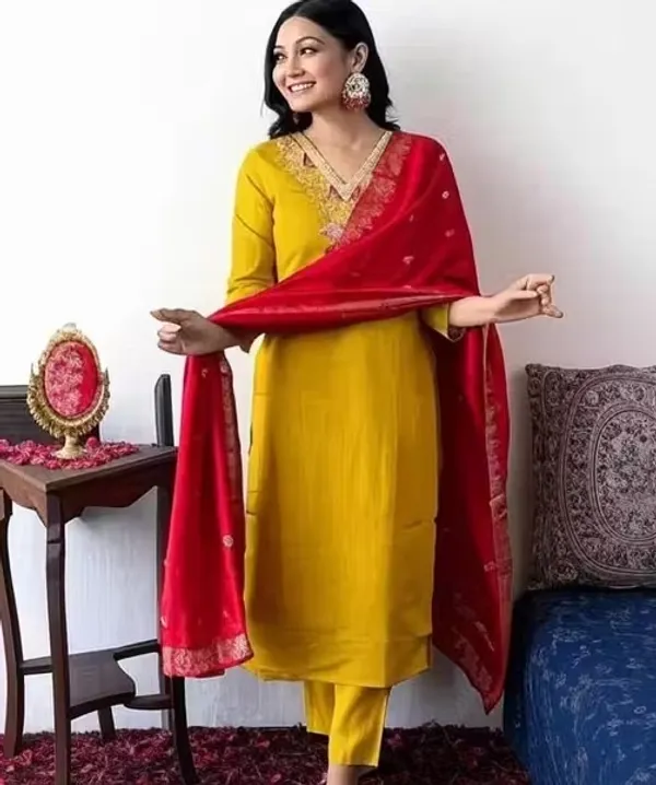 Yellow_Straight_Kurta_Set_With_Red_Dupatta_For_Women