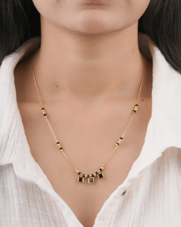 Gold_Tone_Black_Beaded_Pendant_Mangalsutra_Necklace_for_Women