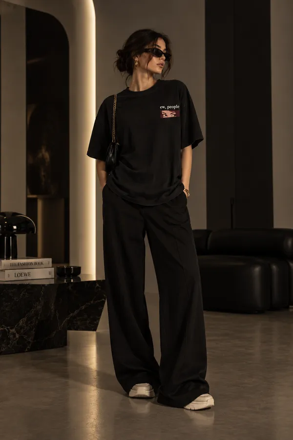 Black_Cotton_Oversized_Ew_People_Graphic_T-Shirt_For_Unisex