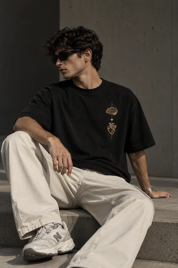 Black_Cotton_Oversized_Balance_Graphic_T-Shirt_For_Unisex