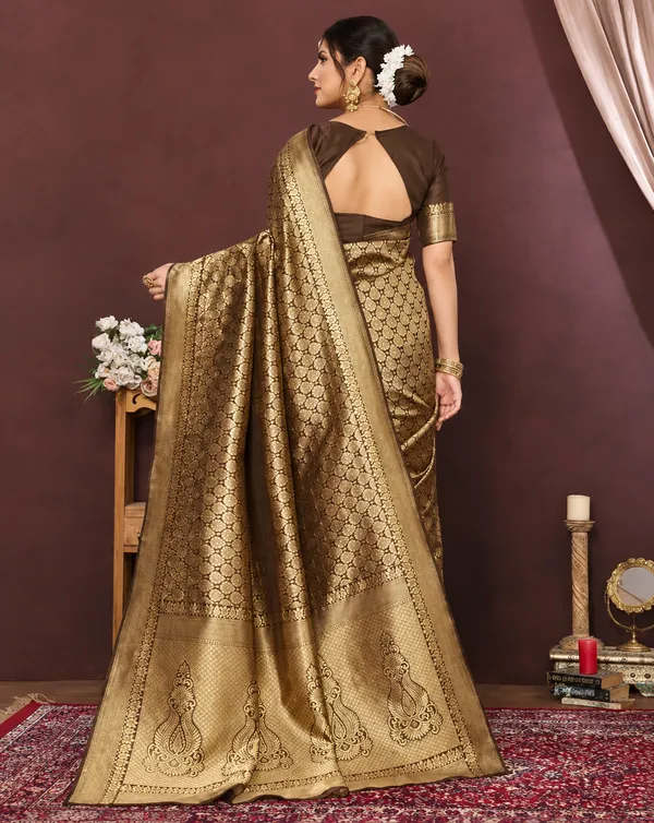 Brown_Banarasi_Silk_Woven_Traditional_Saree_For_Women