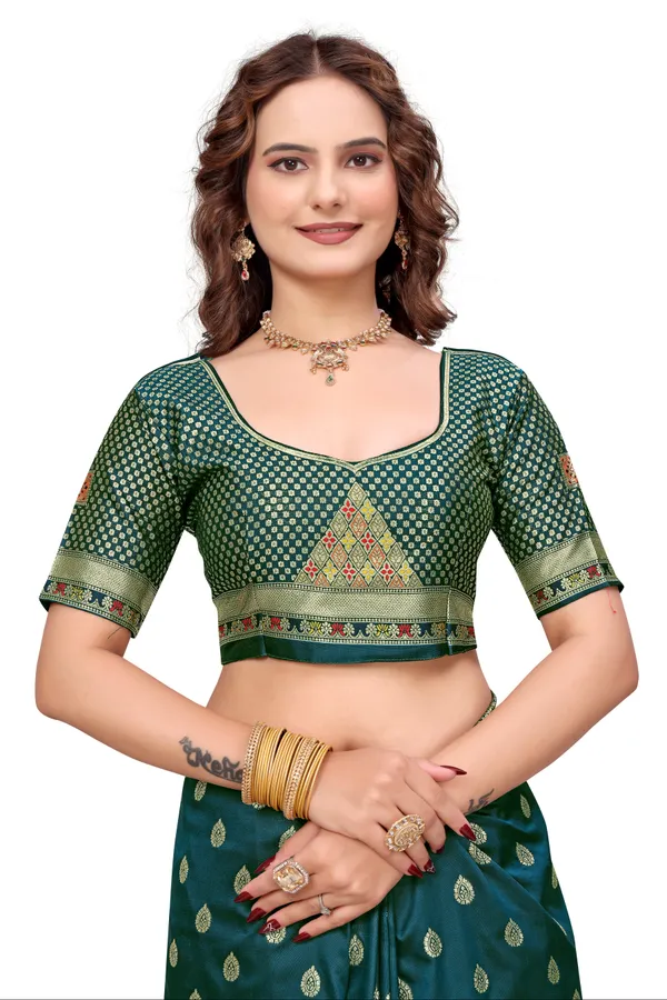 Midnight_Green_Banarasi_Silk_Saree_With_Golden_Zari_Work_Kb_Star_Default_Title