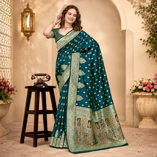 Midnight_Green_Banarasi_Silk_Saree_With_Golden_Zari_Work_Kb_Star_Default_Title