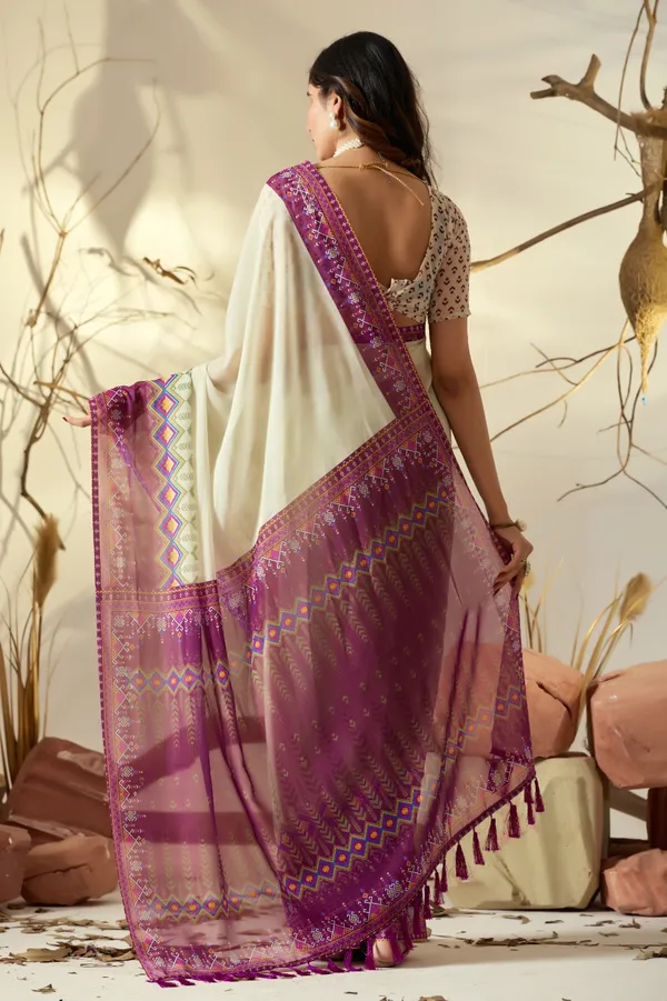 Aasna_Fashion_Women's_Cream_Soft_Georgette_Saree_with_Contemporary_Magenta_Patola-Inspired_Geometric_Digital_Print_Border_and_Tassel_Pallu