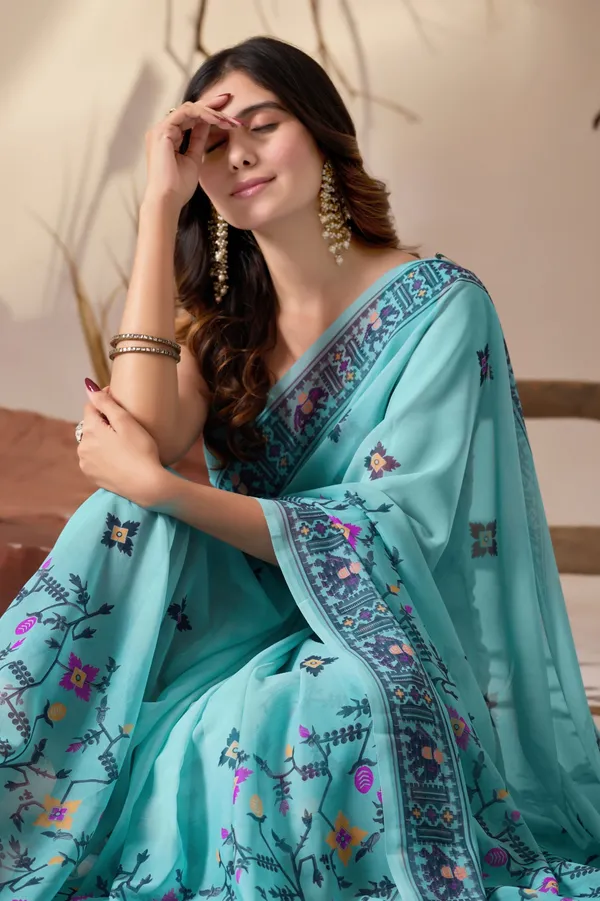 Aasna_Fashion_Women's_Turquoise_Aqua_Blue_Soft_Georgette_Saree_with_Delicate_Digital_Floral_Sprigs_and_Intricate_Tribal_Geometric_Pallu_Panel