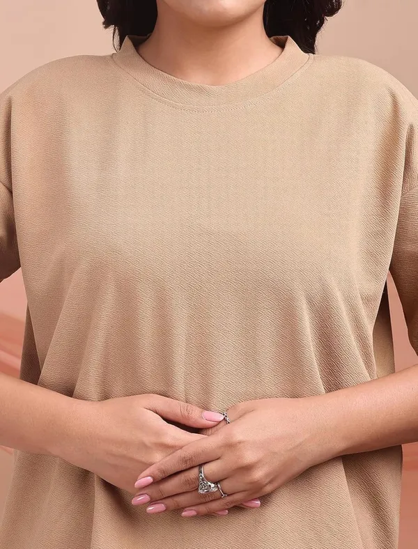 01_WMN'S_CREAM_CORD_SET
